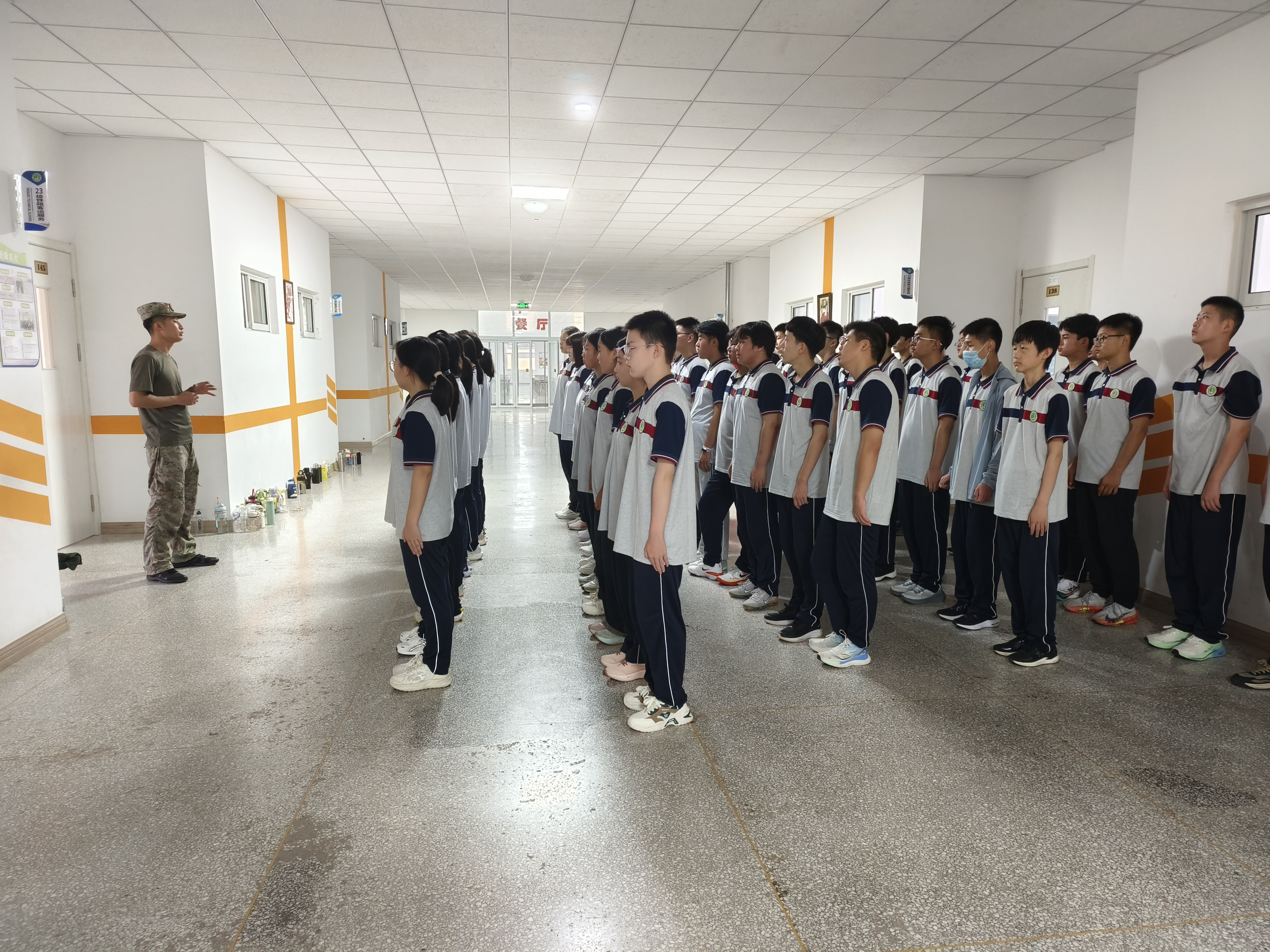 【威海恒德技工学校】军训日志（二）|昨日动员燃热血，今日包扎学技能！